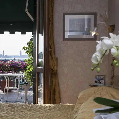 Ξενοδοχείο Riviera
