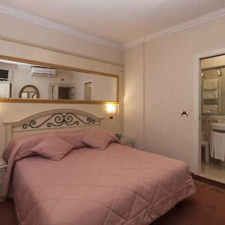 Riviera 3*